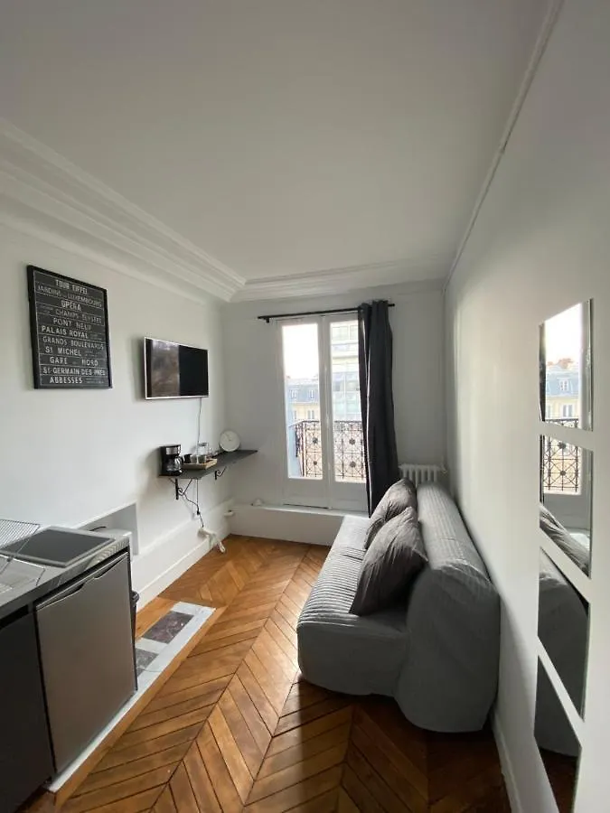 The Eiffel Tower Room París Apartamento